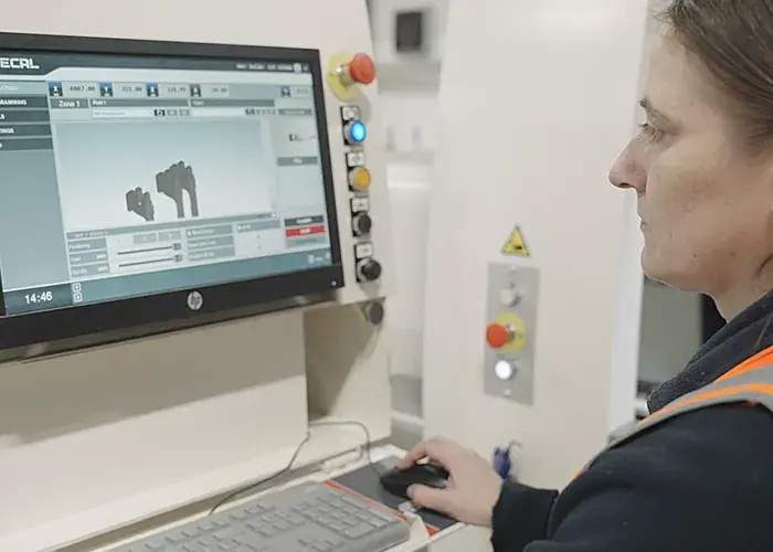 BWC_Profiles_Aluminium_Plastic_Profiles_POS_Expert