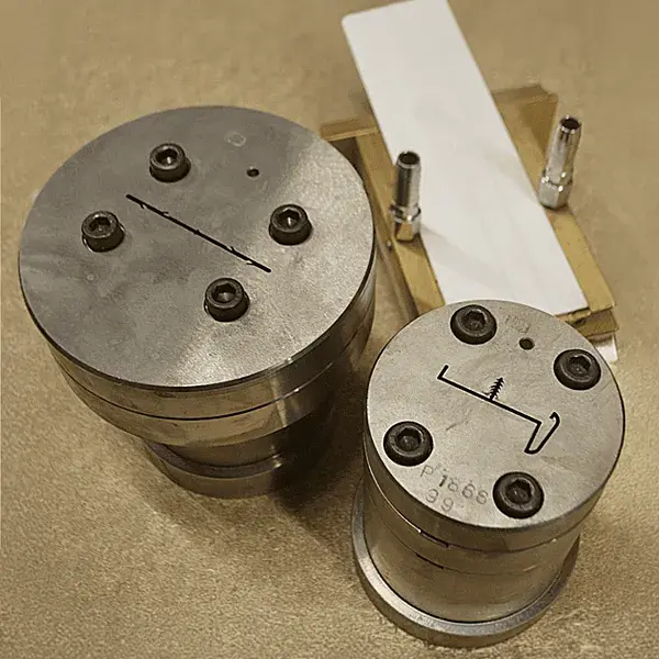 BWC_Profiles_Custom_Plastic_Profile_Extrusion_Dies