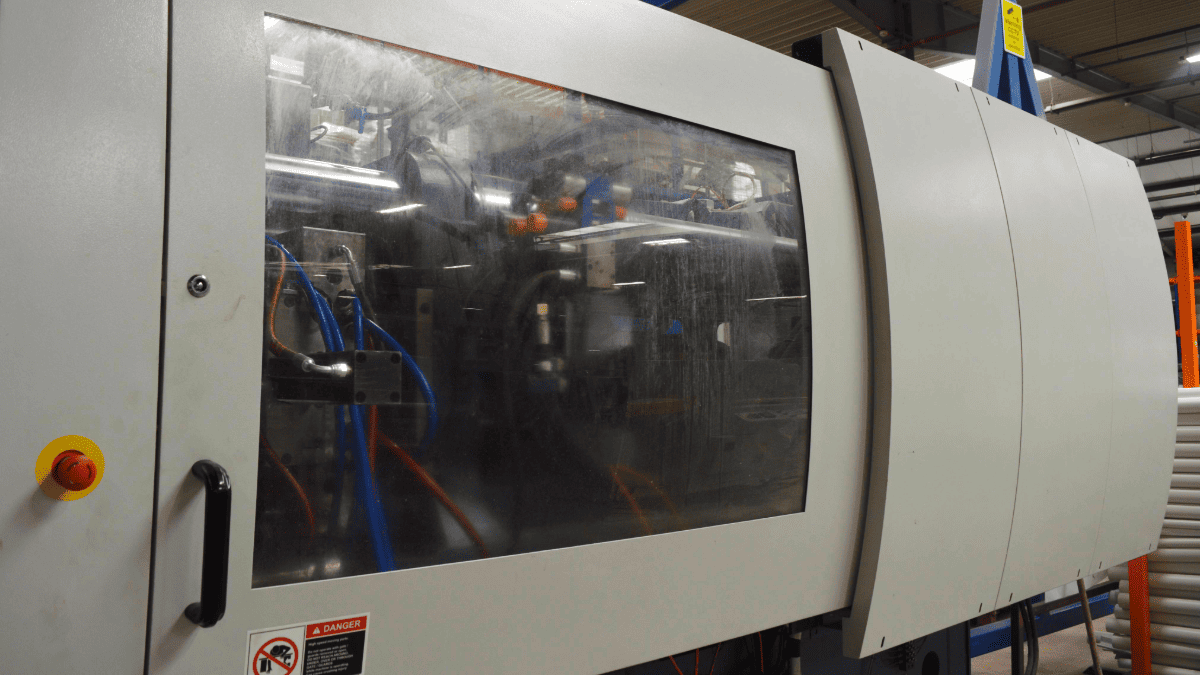 Plastic Injection Moulding Machine